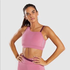 Gymshark Women’s Asymmetric Sports Bra